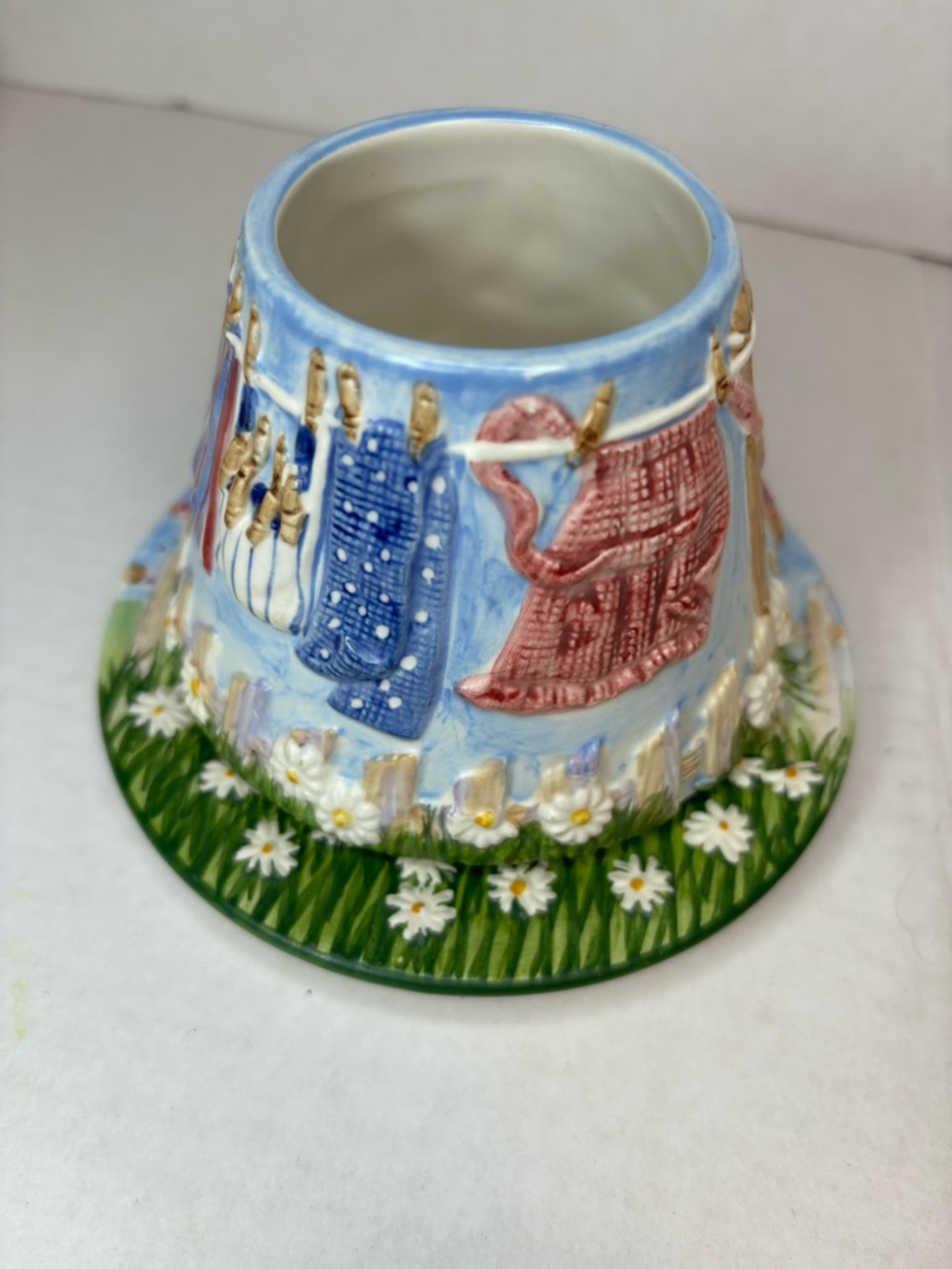 Yankee Candle Jar Candle shade and Plate "Laundry Day" Spring Clothesline Scene